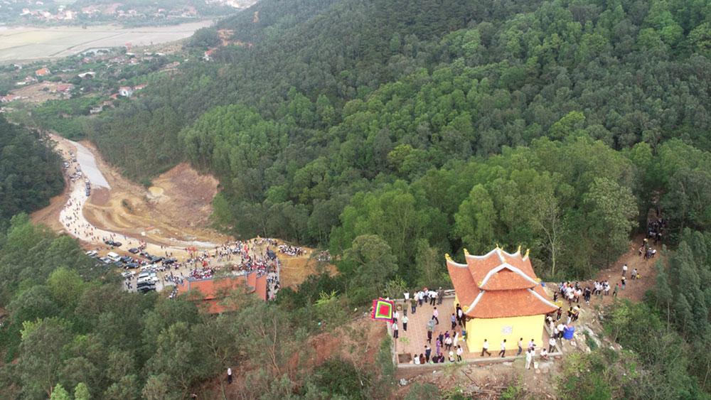 Đền Thần Nông, xã Cẩm Lý (Lục Nam). Đền Thần Nông, xã Cẩm Lý (Lục Nam).