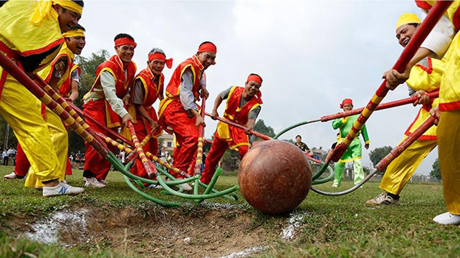 Khu di tích núi Dành, hội tụ, sắc màu văn hóa, sản vật tiến Vua, nem nướng Liên Chung, sông Thương, điểm du lịch