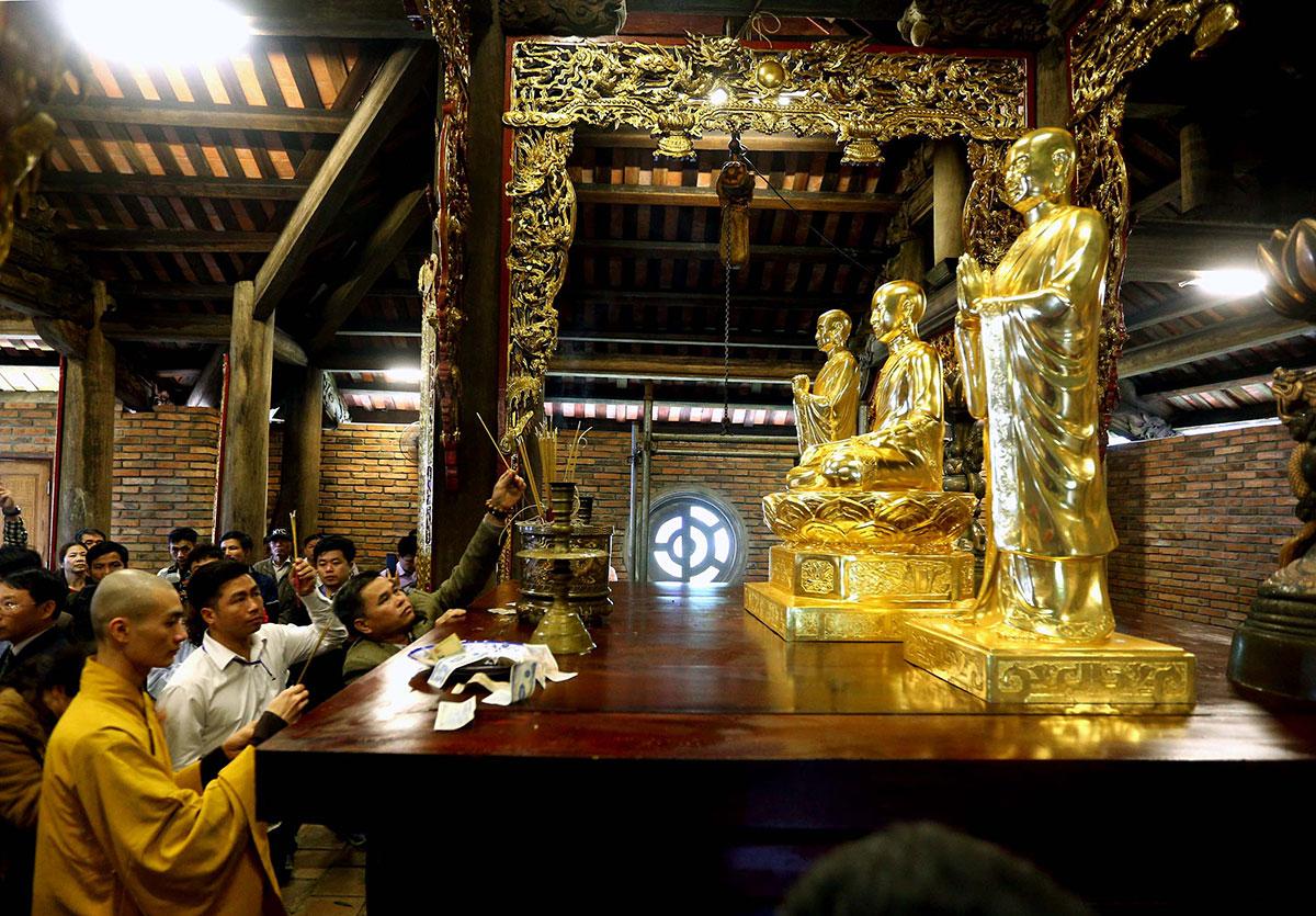 Phật Hoàng, Trần Nhân Tông, Tây Yên Tử, Chùa Vĩnh Nghiêm Phật Hoàng, Trần Nhân Tông, Tây Yên Tử, Chùa Vĩnh Nghiêm