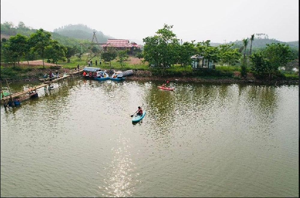 Một góc hồ Bầu Lầy. Một góc hồ Bầu Lầy.