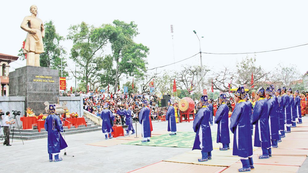 Đá vùng Yên Thế chênh vênh chẳng mòn