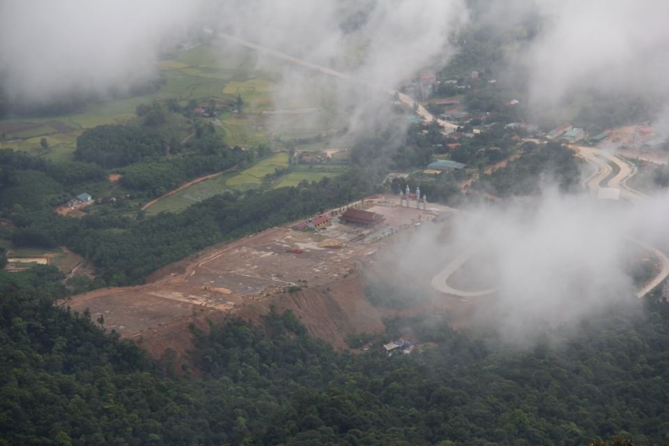 Hành hương từ Tây sang Đông Yên Tử 