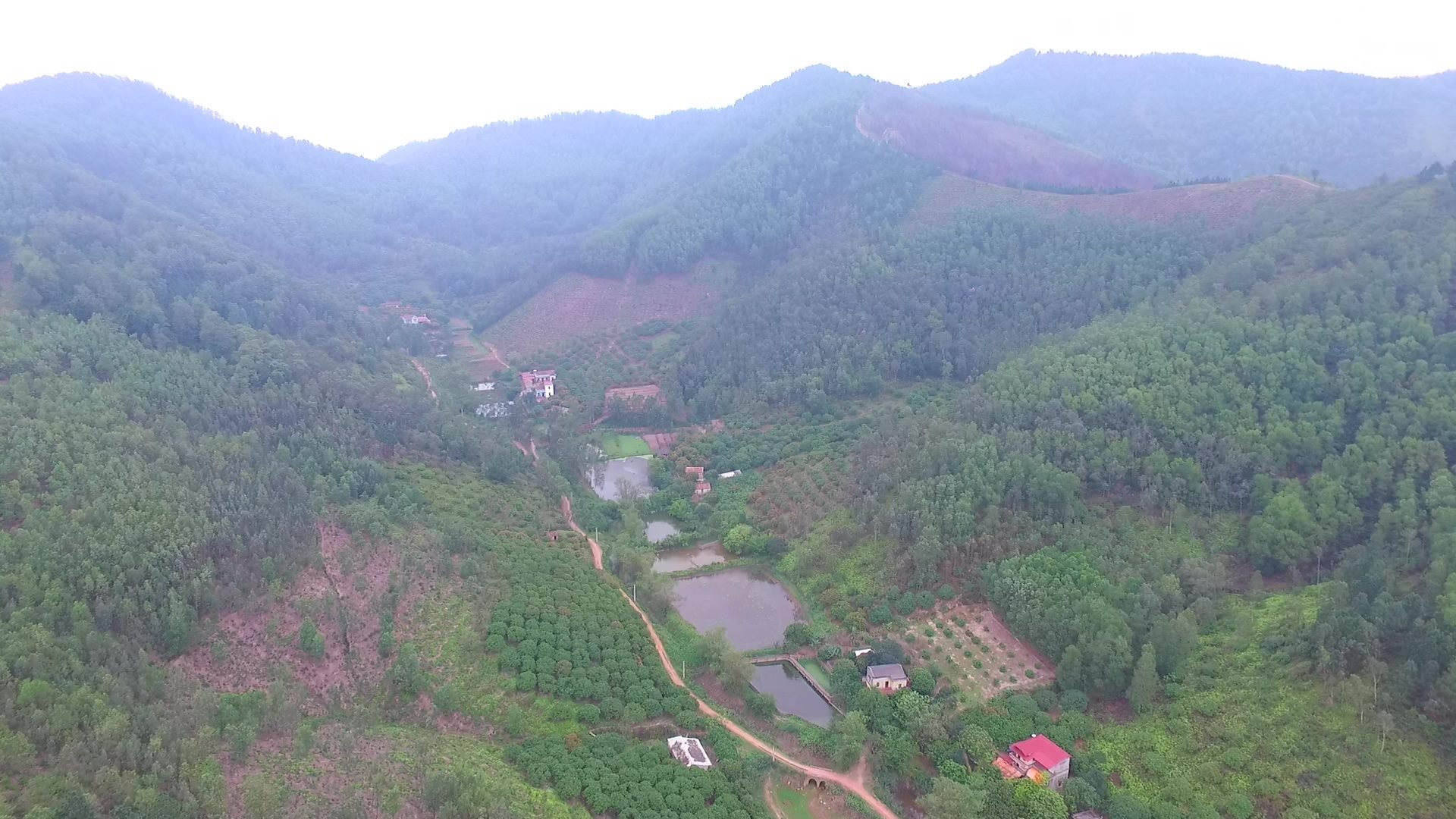 Khai thác vẻ đẹp Khu Hang Dầu - Yên Dũng 