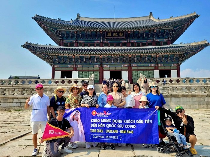 Du lịch Việt trở lại mạnh mẽ với hàng loạt ưu đãi để hút khách